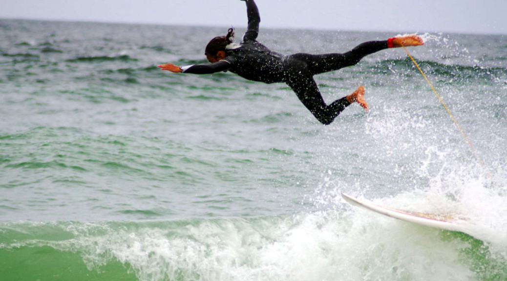 Cornish surfer epic fail wipeout